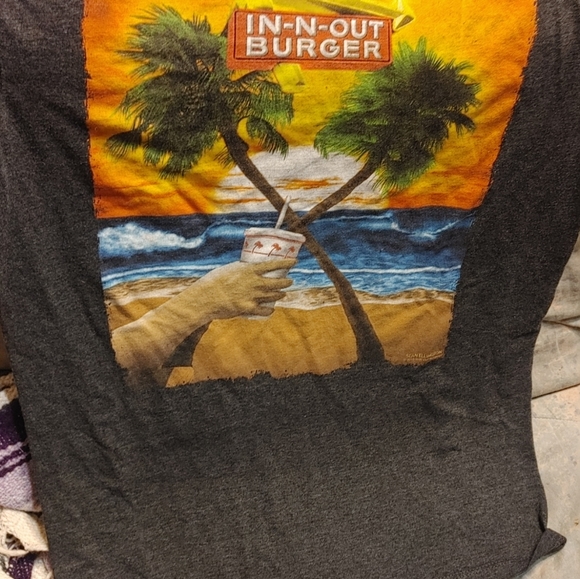 In-N-Out Burger Texas Location Tee - Picture 5 of 10